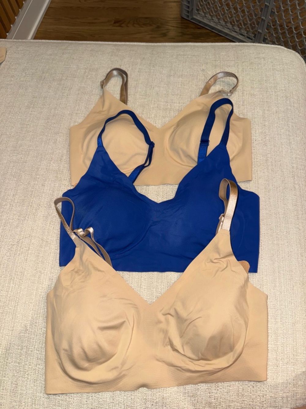 True & Co The True Body Triangle Convertible Strap Bralette